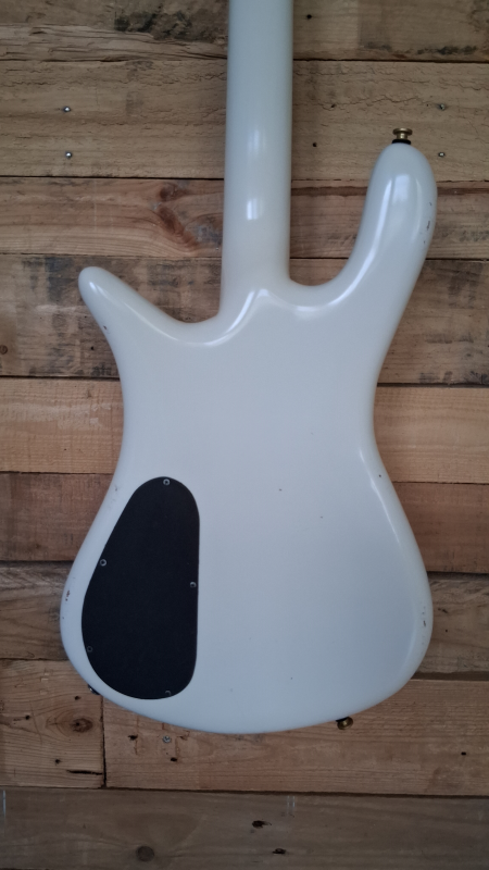 SPECTOR  Euro Artist, Doug Wimbish, aktiv, White Relic Finish, LTD